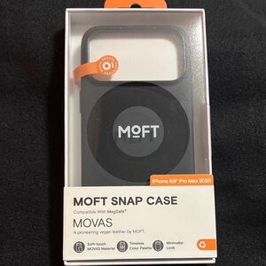 2025 Moft Snap Case for Iphone 17 pro max